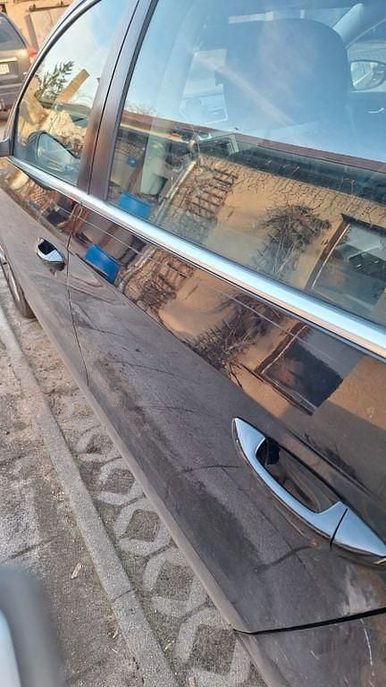 Gebraucht VW Passat Comfortline 140 PS (102 kW) 2013 Schwarz Kombi