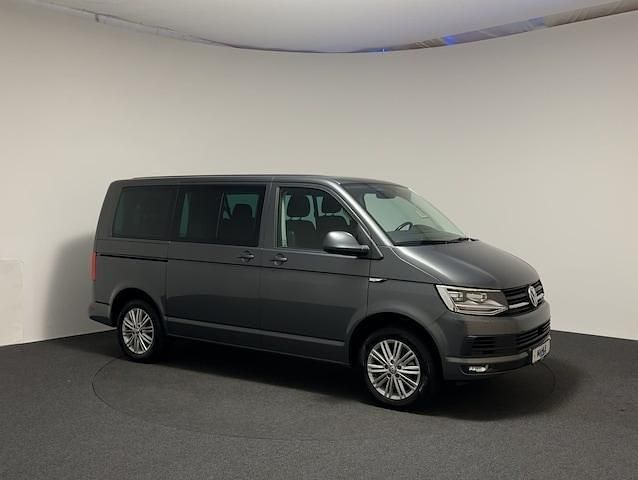 Gebraucht VW Caravelle Trendline 199 PS (146 kW) 2019 Van / Kleinbus