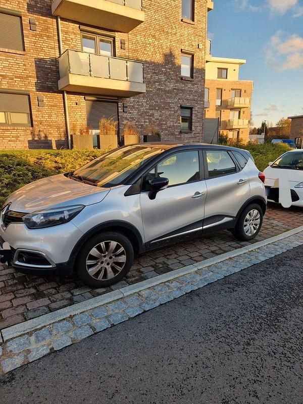 Gebraucht Renault Captur 90 PS (66 kW) 2015 Grau SUV