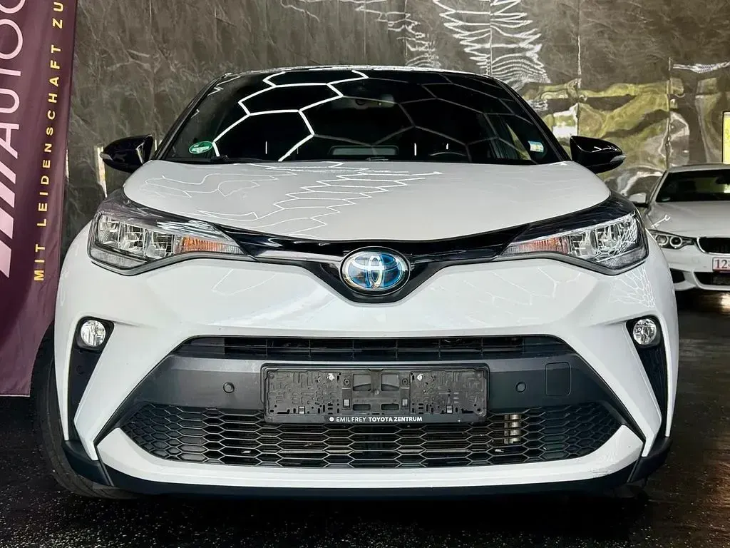 Gebraucht Toyota C-HR Team 152 PS (111 kW) 2022 Weiß SUV