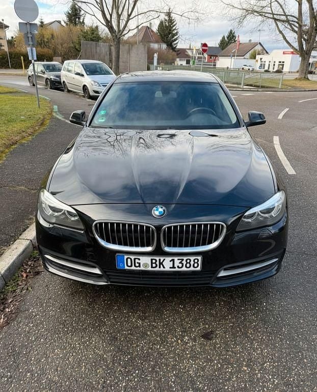 Gebraucht BMW 520 Luxury Line 190 PS (139 kW) 2016 Schwarz Limousine