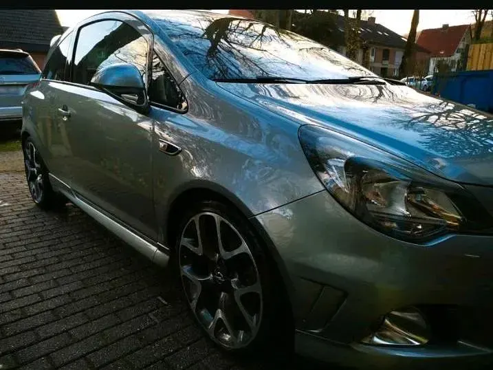 Gebraucht Opel Corsa OPC 194 PS (142 kW) 2011 Silber Kleinwagen