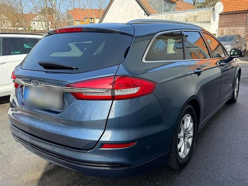 Gebraucht Ford Mondeo 188 PS (138 kW) 2019 Blau Kombi