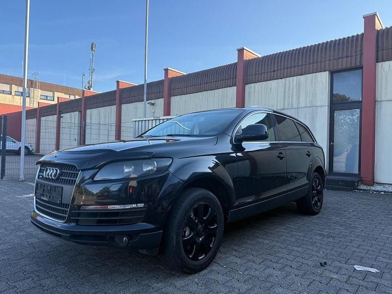 Schwarz Gebraucht 2006 Audi Q7 Sport SUV | 5.800 € (Guter Preis) - Bild 1/4