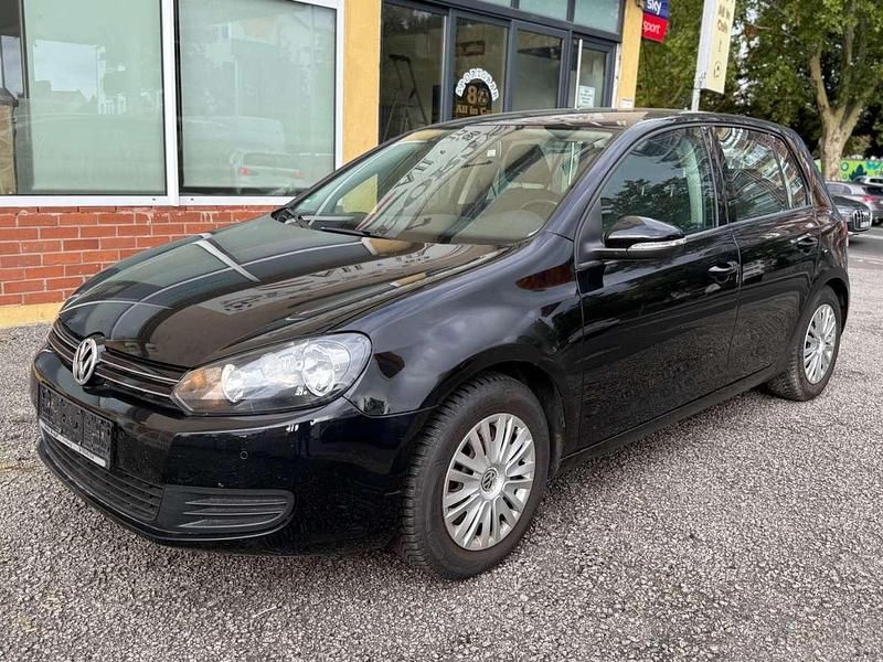 Schwarz Gebraucht 2010 VW Golf VI Comfortline Limousine | 2.990 € (Guter Preis) - Bild 1/4