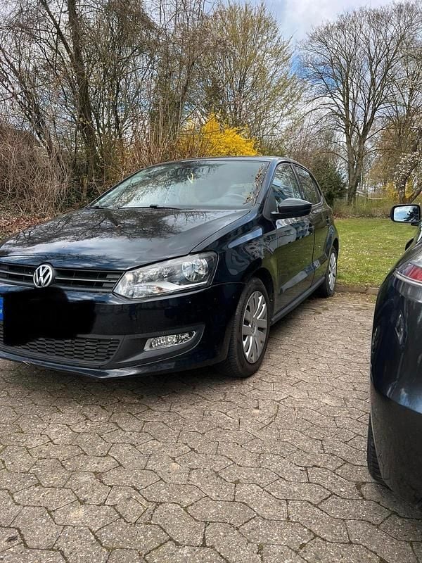 Gebraucht VW Polo 90 PS (66 kW) 2012 Schwarz Kleinwagen