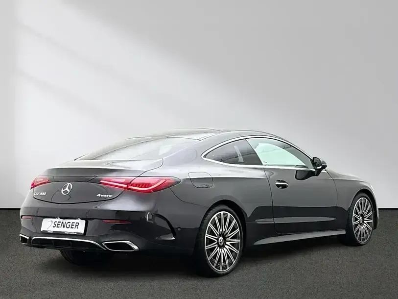 Gebraucht Mercedes CLE300 AMG 258 PS (189 kW) 2025 Grau Coupé