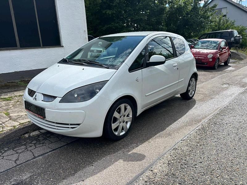 Weiß Gebraucht 2008 Mitsubishi Colt Kleinwagen | 1.599 € (Etwas zu teuer) - Bild 1/4
