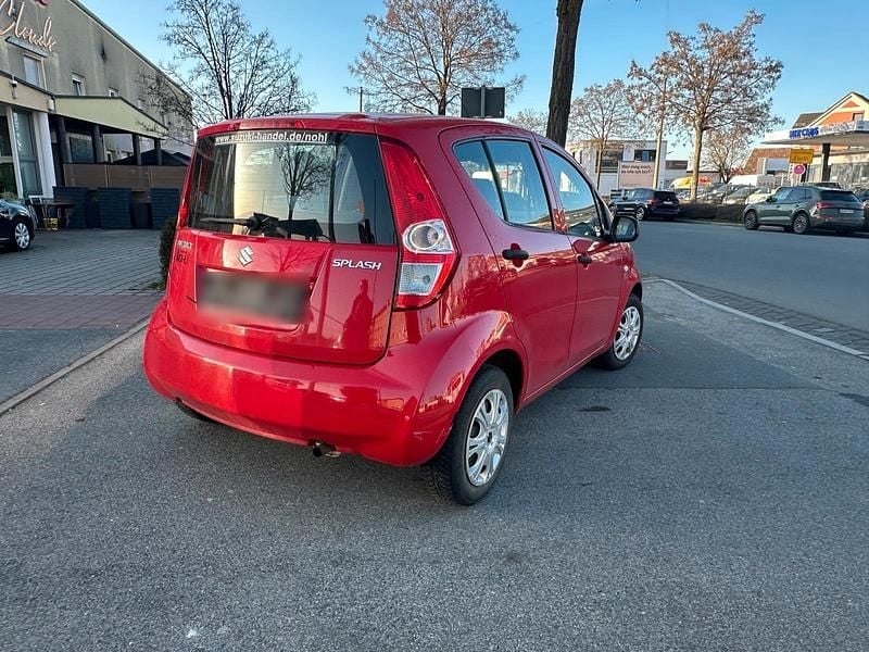 Gebraucht Suzuki Splash 65 PS (47 kW) 2009 Rot Kleinwagen