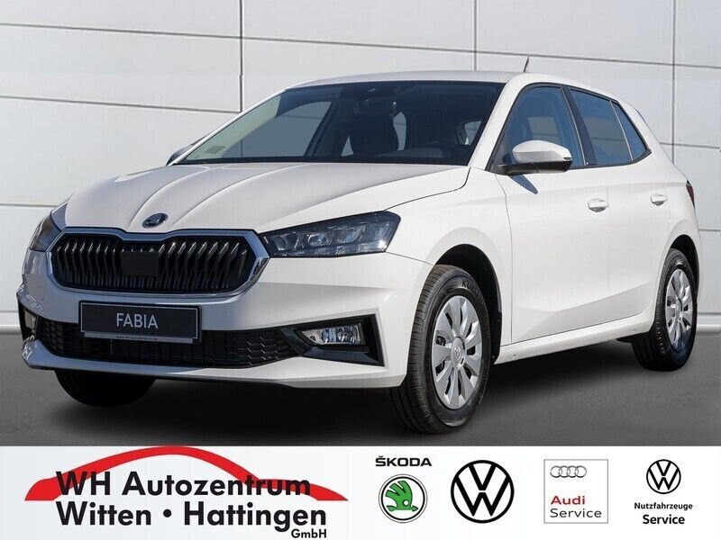 Weiß Gebraucht 2022 Skoda Fabia Essence Kleinwagen | 17.900 € (Fairer Preis) - Bild 1/4