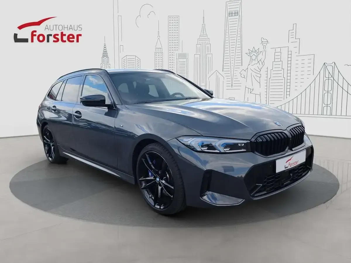 Gebraucht BMW 320 M Sport 190 PS (139 kW) 2024 Dravitgrau Kombi