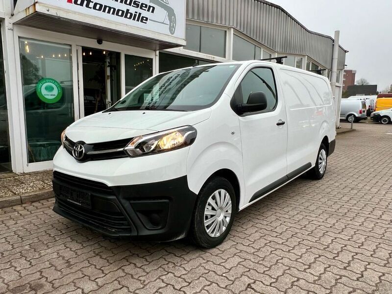 Gebraucht Toyota Proace 122 PS (89 kW) 2017 Weiß Van / Kleinbus