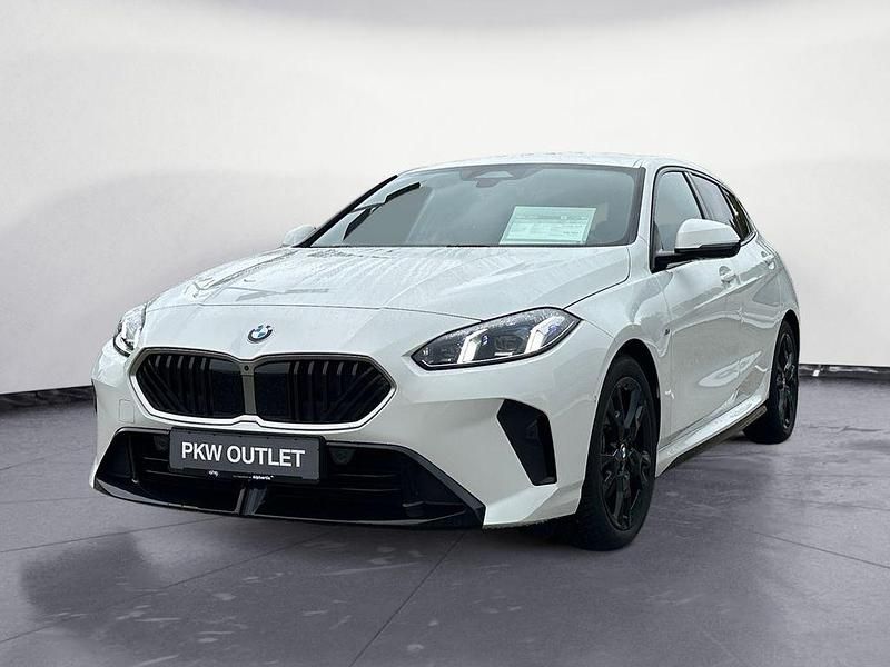 Weiß Gebraucht 2024 BMW 120 M Sport Kleinwagen | 32.960 € (Fairer Preis) - Bild 1/4