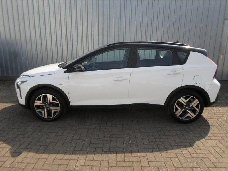 Gebraucht Hyundai Bayon Edition+ 101 PS (74 kW) 2021 Weiß SUV