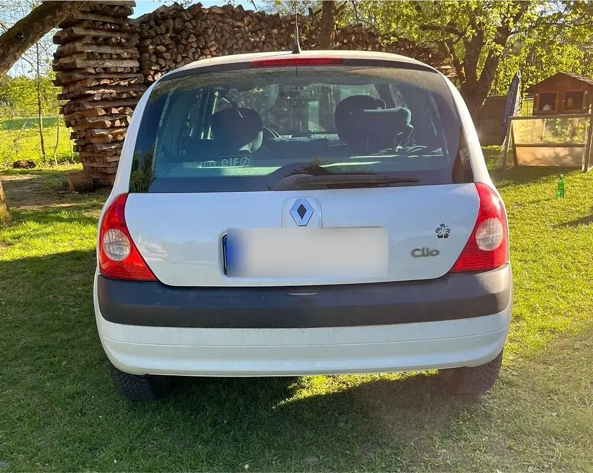 Gebraucht Renault Clio 58 PS (42 kW) 2001 Kleinwagen