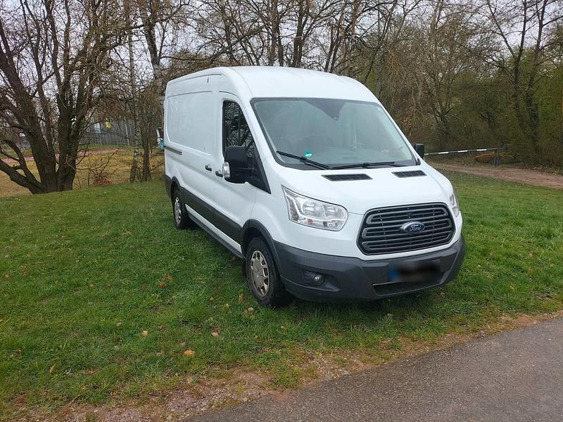 Second-hand Ford Transit 170 CP (125 kW) 2018 Alb Monovolum