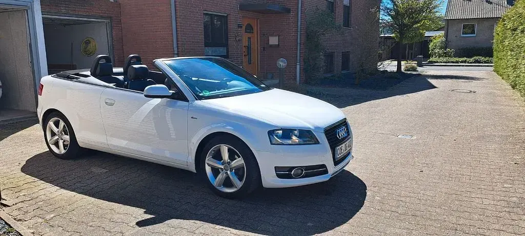 Gebraucht Audi A3 Cabriolet Comfort 105 PS (77 kW) 2010 Weiß Cabrio