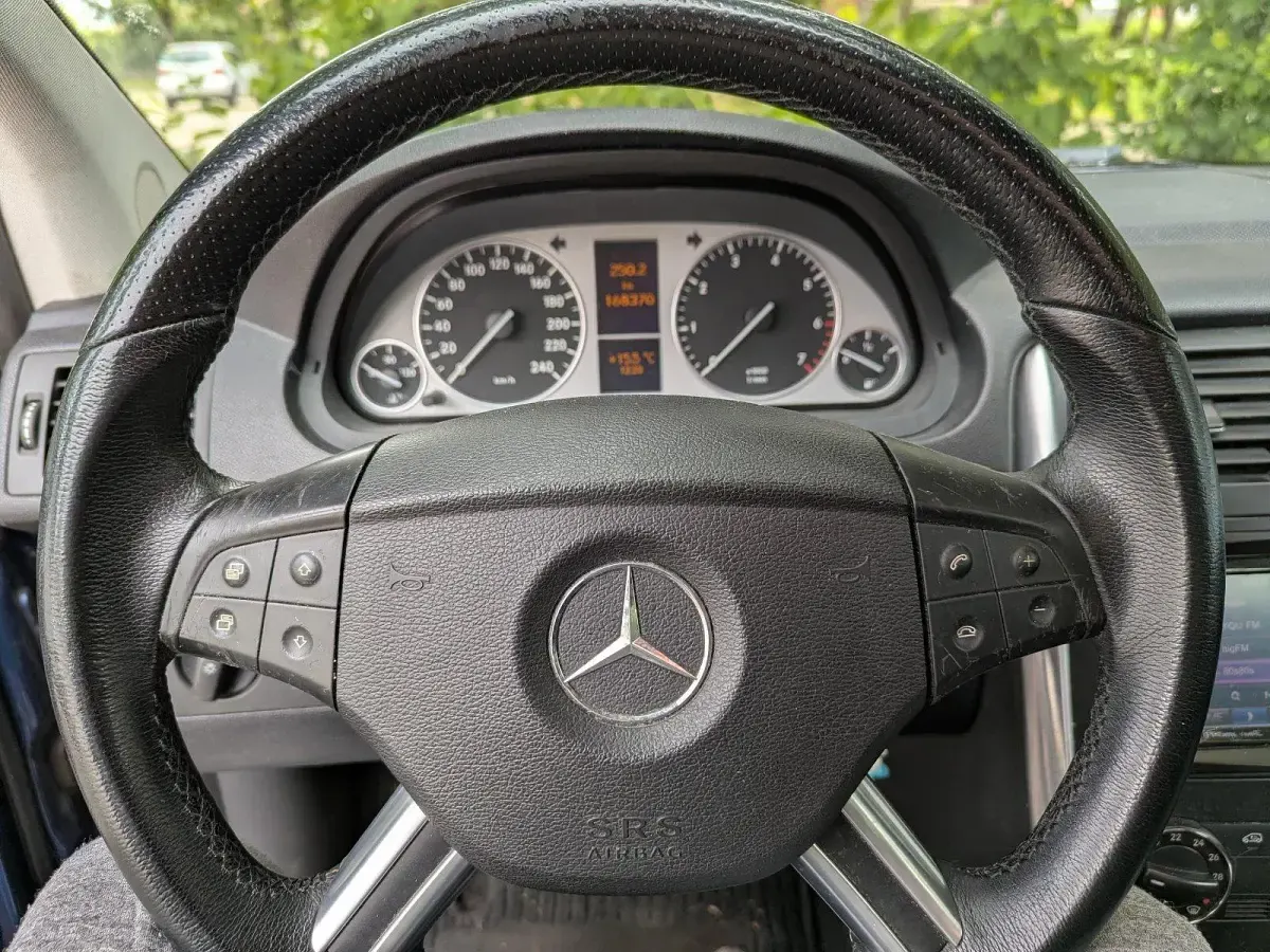 Gebraucht Mercedes B160 95 PS (69 kW) 2009 Blau Van / Kleinbus