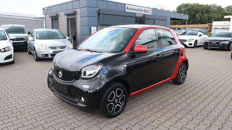 Rot Gebraucht 2019 Smart ForFour Kleinwagen | 10.790 € (Fairer Preis) - Bild 1/4