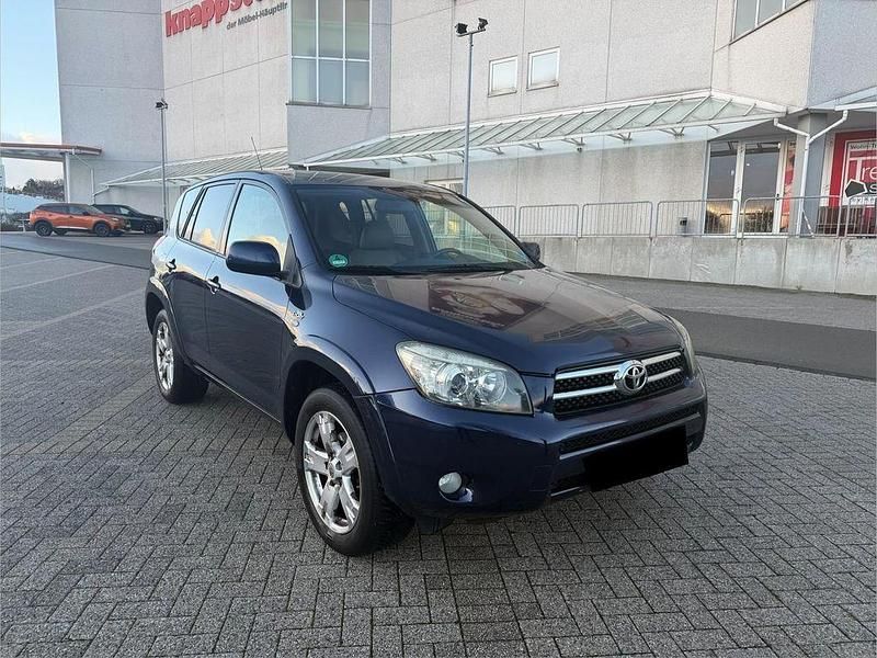 Blau Gebraucht 2006 Toyota RAV4 SUV | 3.980 € (Guter Preis) - Bild 1/4