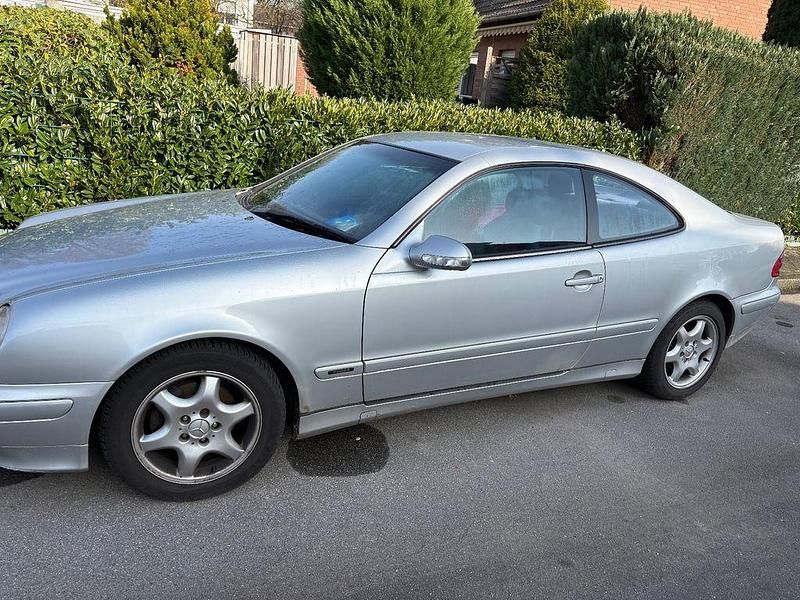 Gebraucht Mercedes CLK230 Elegance 193 PS (141 kW) 2000 Silber Coupé
