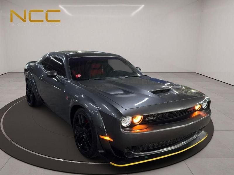 Grau Gebraucht 2019 Dodge Challenger Coupé | 18.588 € (Fairer Preis) - Bild 1/4