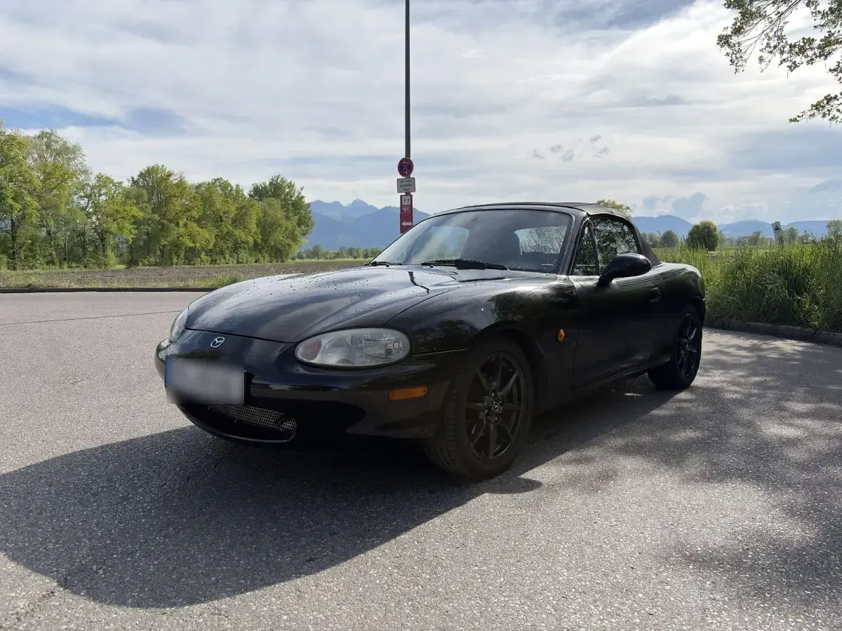 Brugt Mazda MX5 110 HK (80 kW) 1999 Sort Cabriolet