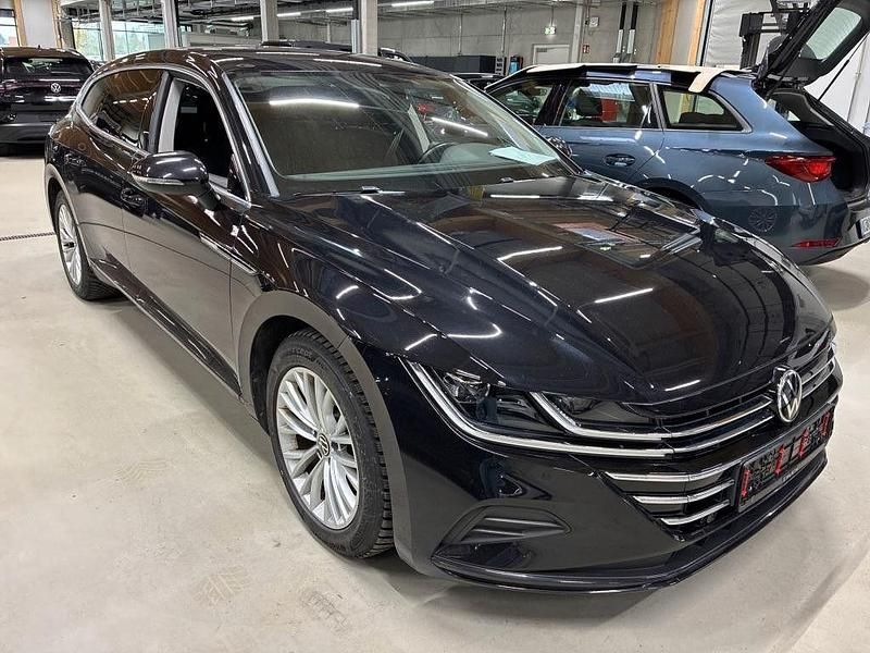 Gebraucht VW Arteon 150 PS (110 kW) 2023 Schwarz Kombi