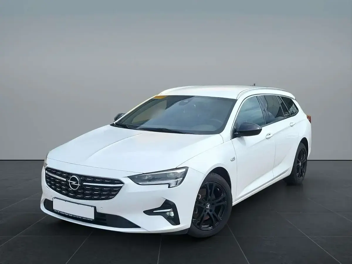 Gebraucht Opel Insignia Business 174 PS (127 kW) 2023 Weiß Kombi