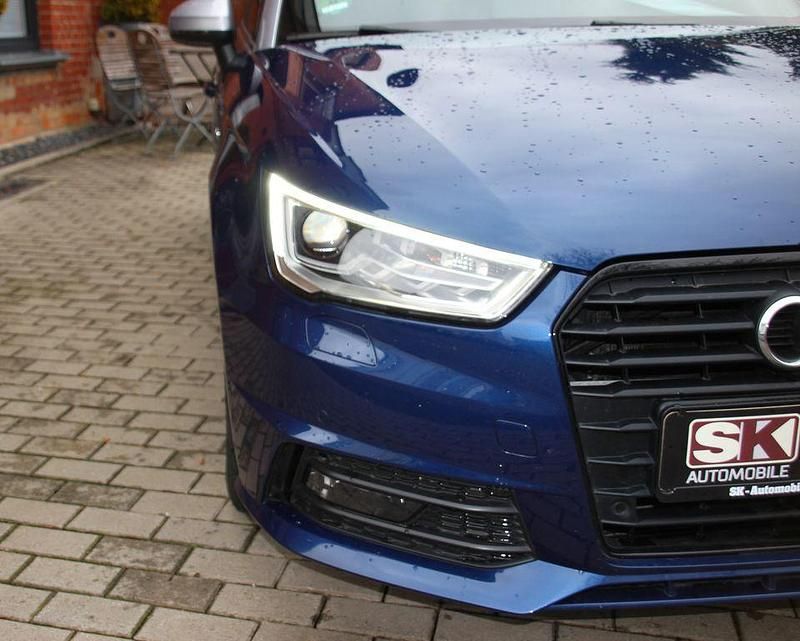 Gebraucht Audi A1 Sportback S-Line 125 PS (91 kW) 2016 Blau Kleinwagen