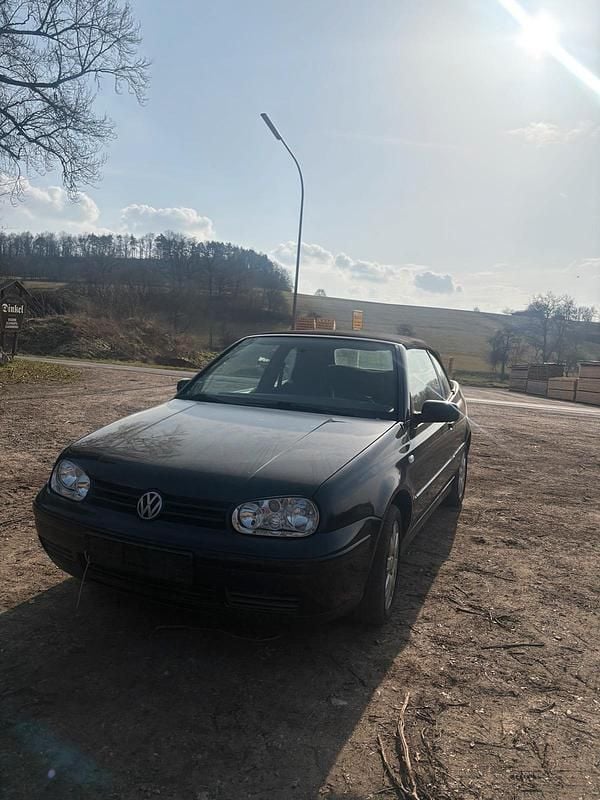 Gebraucht VW Golf Cabriolet 101 PS (74 kW) 1998 Schwarz Cabrio