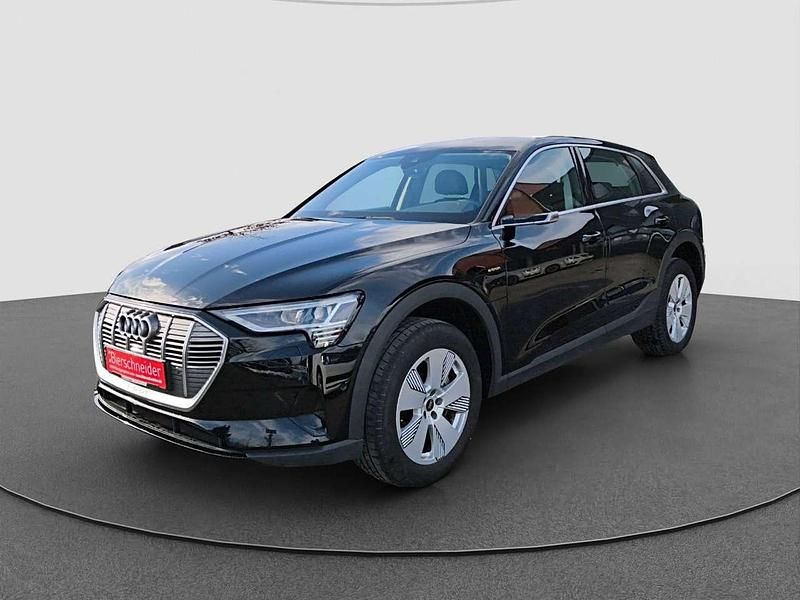 Gebraucht Audi e-tron Performance 300 kW (408 PS) 2022 Schwarz SUV