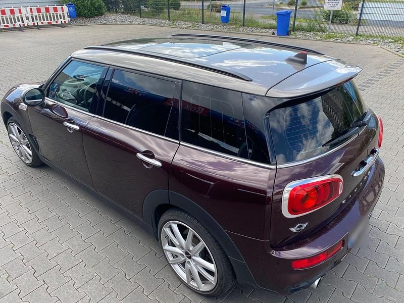 Second-hand Mini Cooper 190 CP (139 kW) 2016 Roșu Hatchback