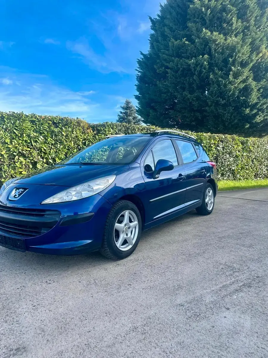 Gebraucht Peugeot 207 75 PS (55 kW) 2009 Blau Kombi