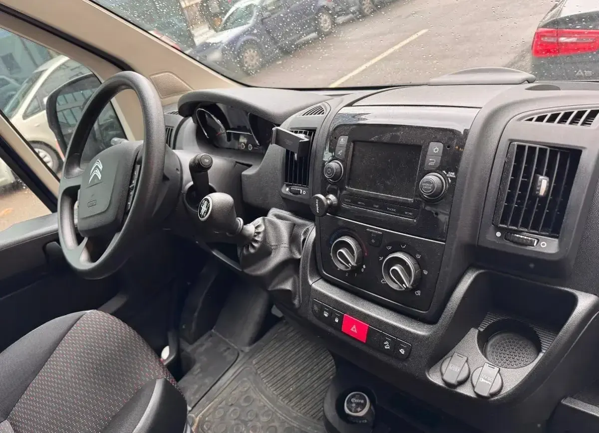 Gebraucht Citroën Jumper 140 PS (102 kW) 2021 Blau Van / Kleinbus