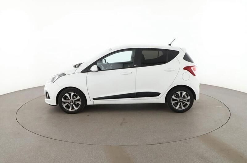 Weiß Gebraucht 2016 Hyundai i10 Kleinwagen | 8.400 € (Fairer Preis) - Bild 1/4