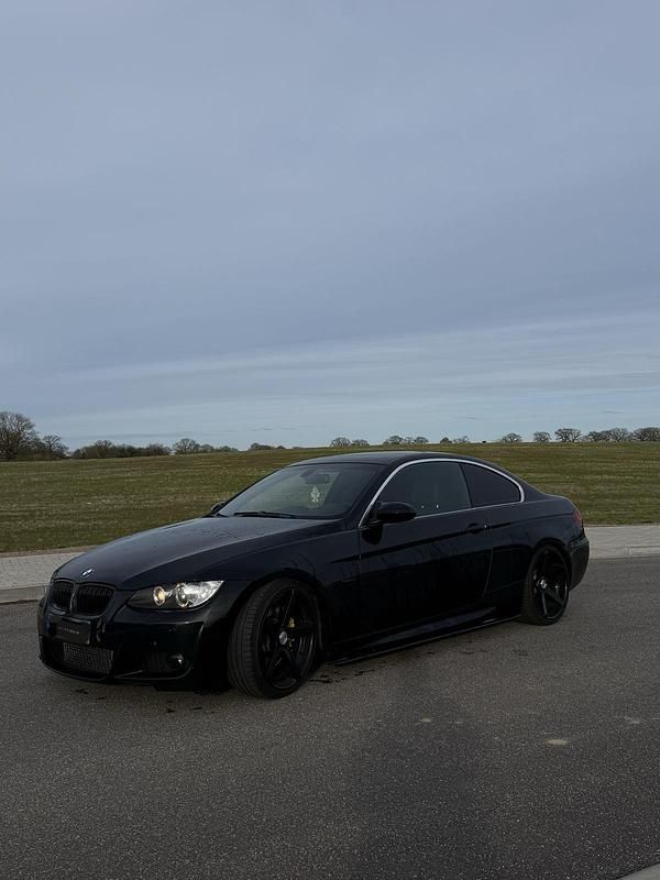 Second-hand BMW 335 Performance 306 CP (225 kW) 2006 Negru Coupe