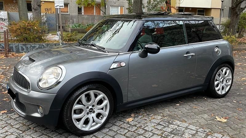 Grau Gebraucht 2007 Mini Cooper S Kleinwagen | 5.450 € (Fairer Preis) - Bild 1/4