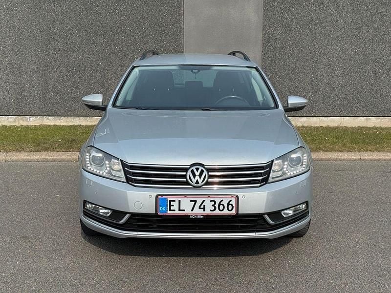 Gebraucht VW Passat Comfortline 140 PS (102 kW) 2013 Silber Limousine