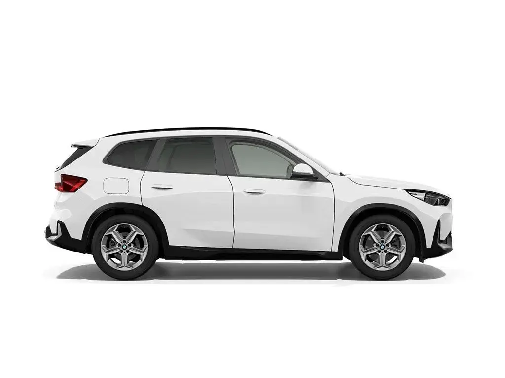 Neu BMW iX1 Sport Line 150 kW (204 PS) 2026 Alpinweiss iii SUV