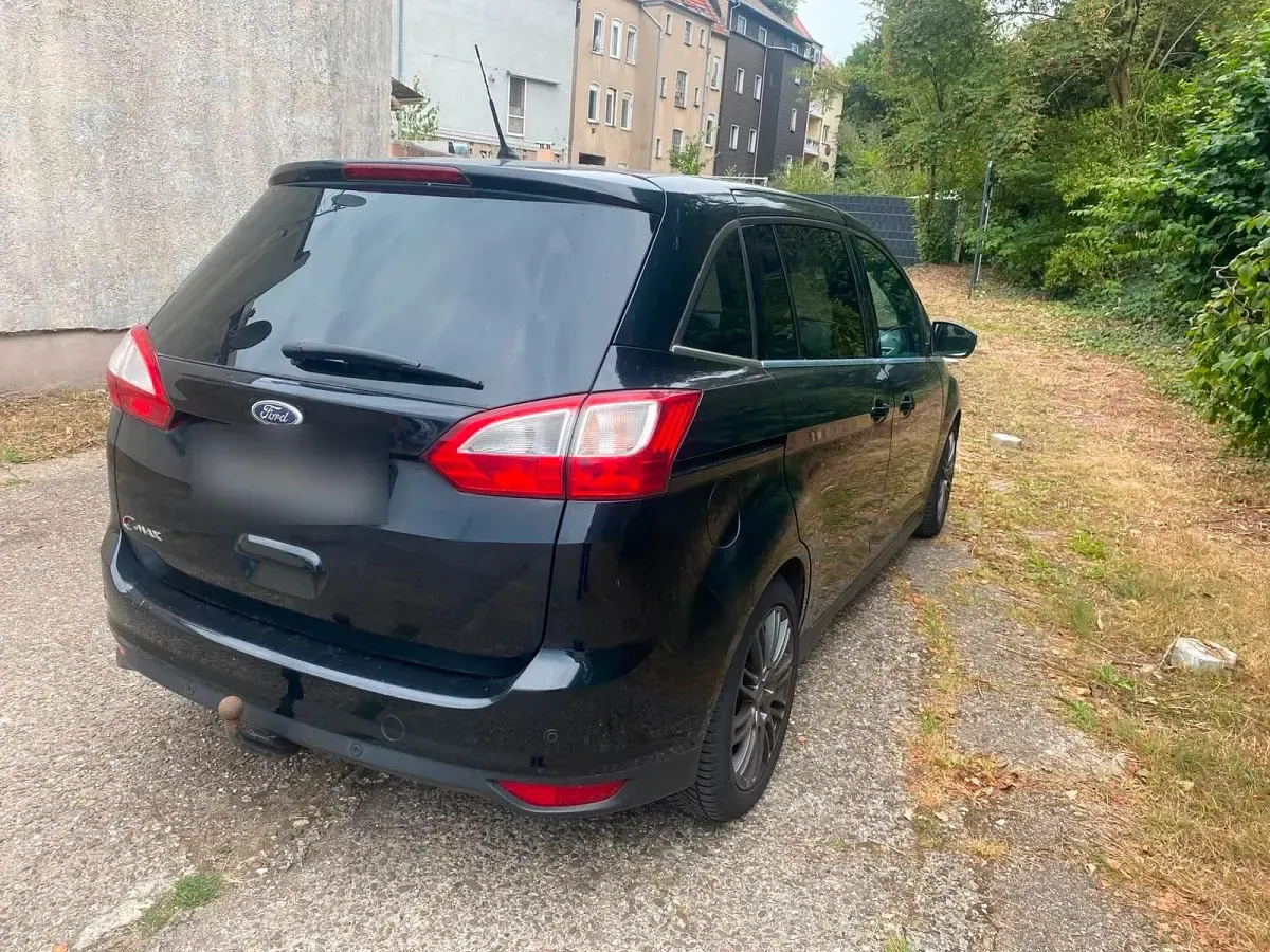 Gebraucht Ford C-MAX 163 PS (119 kW) 2012 Schwarz Van / Kleinbus