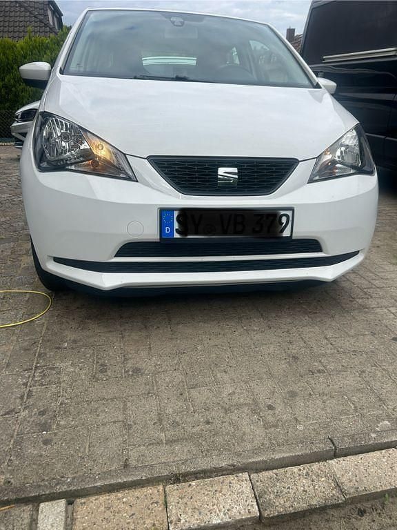 Weiß Gebraucht 2014 Seat Mii I-Tech Kleinwagen | 4.100 € (Superpreis) - Bild 1/4