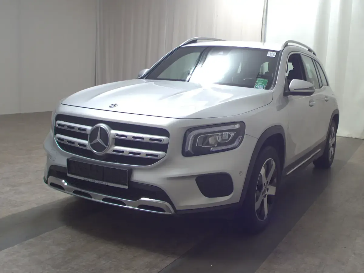 Gebraucht Mercedes GLB220 Progressive 190 PS (139 kW) 2021 Grau SUV