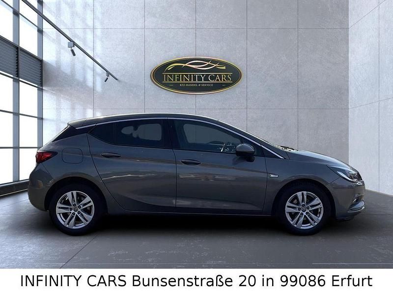 Brugt Opel Astra Dynamic 160 HK (117 kW) 2016 Grå Sedan