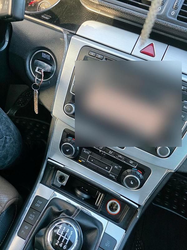 Second-hand VW CC 160 CP (117 kW) 2010 Negru Berlinǎ