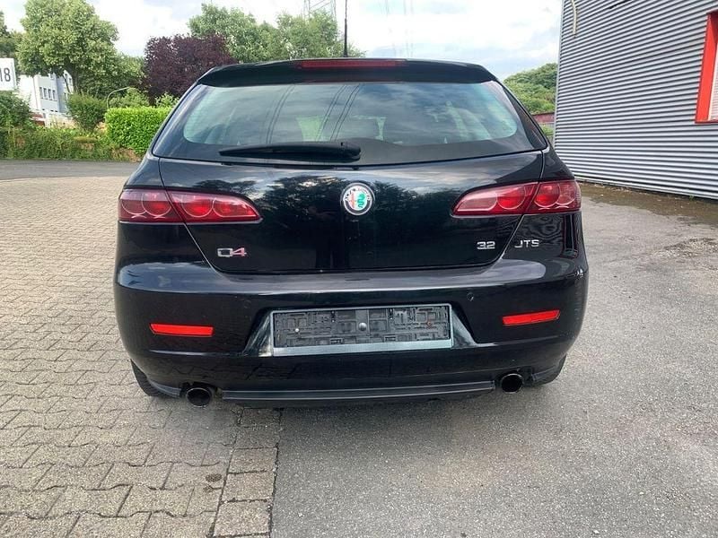 Gebraucht Alfa Romeo 159 Distinctive 260 PS (191 kW) 2006 Schwarz Kombi