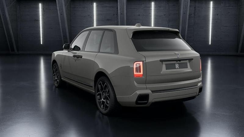 Neu Rolls Royce Cullinan 600 PS (441 kW) 2025 Grau SUV