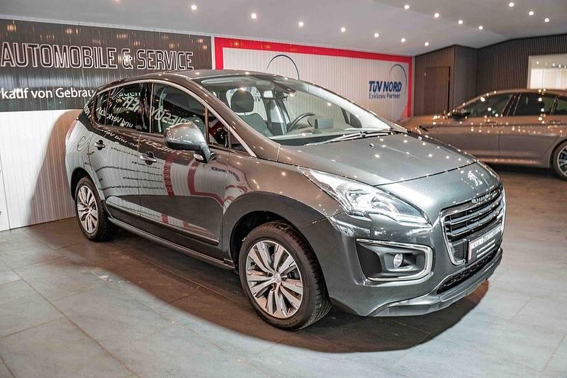 Gebraucht Peugeot 3008 Active 120 PS (88 kW) 2016 Grau Van / Kleinbus