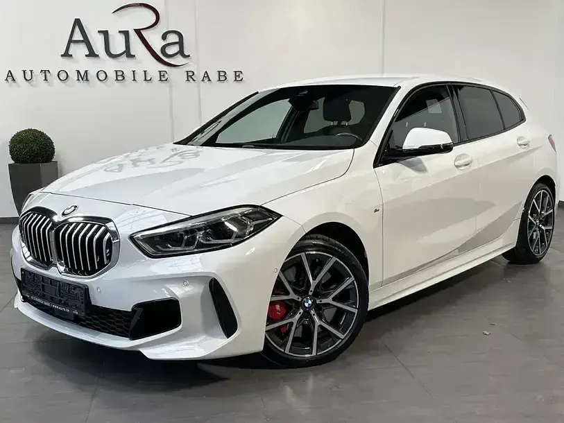 Gebraucht BMW 128 Sport Line 265 PS (194 kW) 2022 Alpinweiã iii Limousine