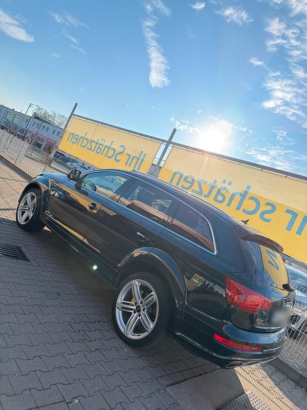 Gebraucht Audi Q7 S-Line 245 PS (180 kW) 2015 Schwarz SUV